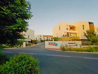 2 minutes de la plage , Résidence Tamourrit, Taghazout Bay , vue mer , golf , piscine - 9