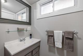 Bright & Chic 1st Flr Studio - Short-Midterm Stays - 1