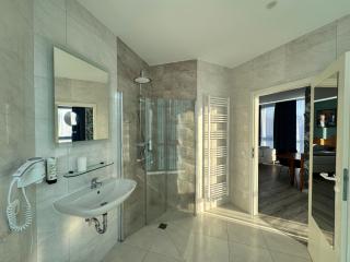 Parkhotel Viktoria - 1