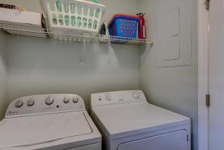 Colonnade Club 176 - 1