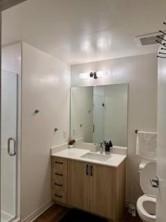 2bd 2bth Highrise in the heart of Roosevelt District! - 6