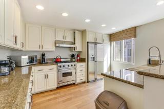 Walk to Mission Beach! Gem with Bay and City Views - 4