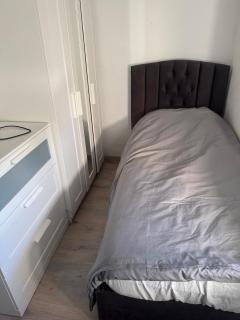 Große Wohnung am HBF-Vorplatz - 3