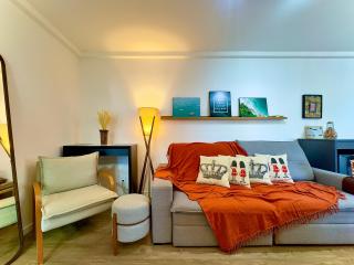 Apto Bal Picarras 150M PRAIA com PISICNA, sacada com CHURRASQUEIRA privativa, AR CONDICIONADO Wi Fi, PORTARIA 24h,vaga privativa de GARAGEM - Balneário Piçarras - 1