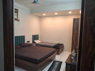 Hotel O Om Guest House - 8