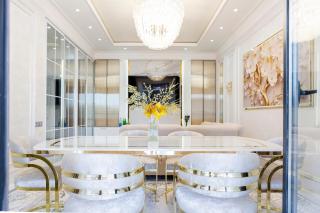 7 Star Apartments - 3