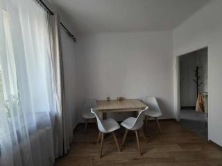 Kawalerka Krasińskiego - 9