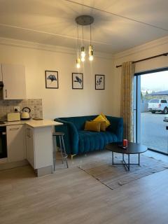 Modern 2Bed Stay in Rivonia - 6