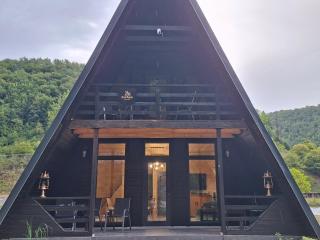 Escape Remeti - Aframe by the River - 9