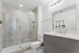 Chic City Escape Cozy Condo No 209 - 8