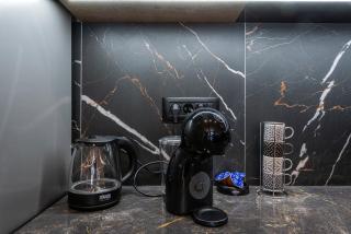 N place free parking - 1