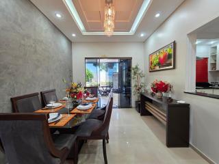 Luxury and Comfort, Jacuzzi, Spectacular Pool - 2