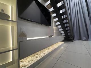 Gem of Embassy Gardens - 7