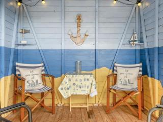 2 Bed in Colwell Bay IC013 - 8