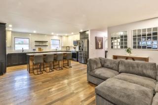 Hot Tub Pool & Pond - Catskills Family Escape - 7