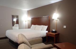 Days Inn by Wyndham Valemount - 9