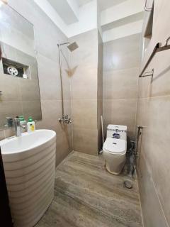 One Bed Luxury Apartment - 4