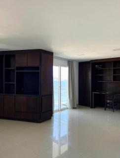 Full view of the Sea in Camboinhas, Niterói-RJ - 9