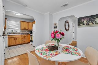 roomstr North Carolina Room 1 Bedroom in South Tampa with Shared Full Bathroom & FREE COFFEE - 3