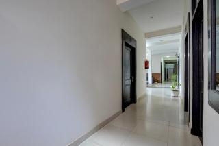 SPOT ON Hotel Mezbaani - 2