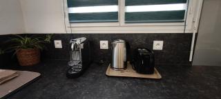 Esprit vacances, confort et piscine ensoleillée - 6