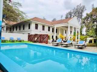 Amani Safari Lodge and Restaurant - 9