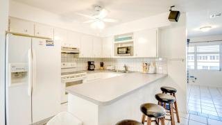 190 Anchorage Complex - 3