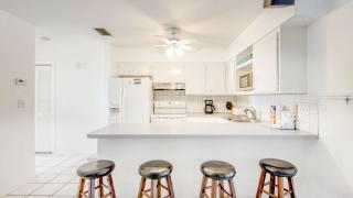 190 Anchorage Complex - 2