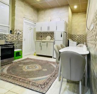 Comfy ground floor family home near Holy Shrines - 4