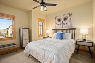 Majestic Modern Escape - 2