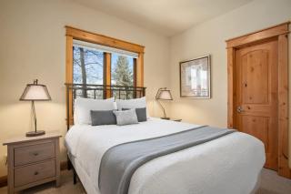 Majestic Park Overlook - 4