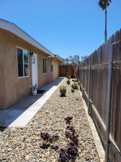 Comfy, independent 1 bedroom guest suite in Orcutt - 8