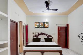 SPOT ON Aparna's Home - 5