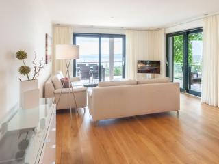 Freya - with breathtaking sea views - 2