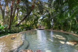 Your Quiet Corner with Pool and Relaxing Spaces - 0