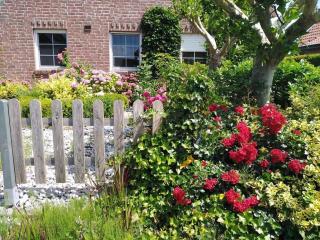 Holiday home with 3 bedrooms - 8