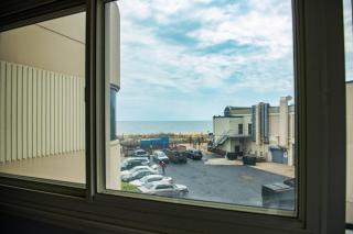 ☀️ Enjoy the Beachlife!! —>2Bed & 2Bath Condo ☀️ - 5