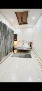 Krishna guest house - Varanasi - 1