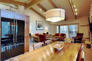 Timberline Condominiums 2 Bedroom plus Loft 3 Bath Deluxe Unit C3E - 2