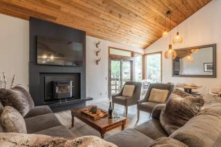 Canyon Ski and Racquet 16 - 1