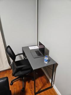 Entire Spacious House in New Jersey - 9