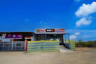 SPOT ON Surya Hotel - 1