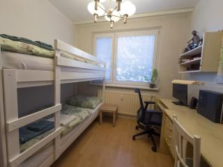 Retro apartment with three rooms - Bratislava - 4