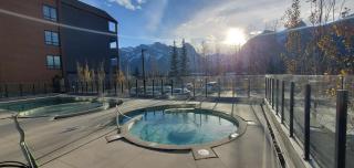 3 Bedroom with Heated Outdoor Pool and Hottub! - 0