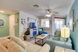 Beach & Heated Pool Access! Condo in Port Aransas - 4