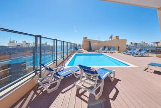 Algarve Seaside Lux Apartment w Pool - 4