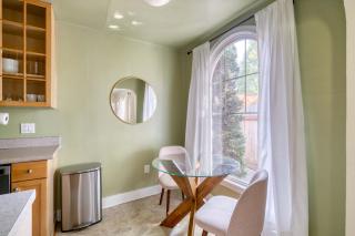 1BR - Walkable SE Retreat - Close to Dining - 7