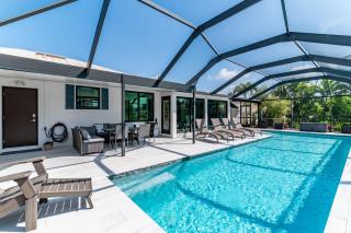 2 Bed Waterfront House I Minutes Away From The Beach - 5