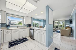 Luxurious Island 3 Bed Retreat I Walk to Beach - 4