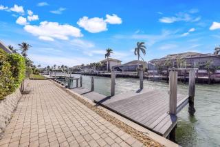 Charming 4 Bed Waterfront Escape w/ Pool and Dock - 2